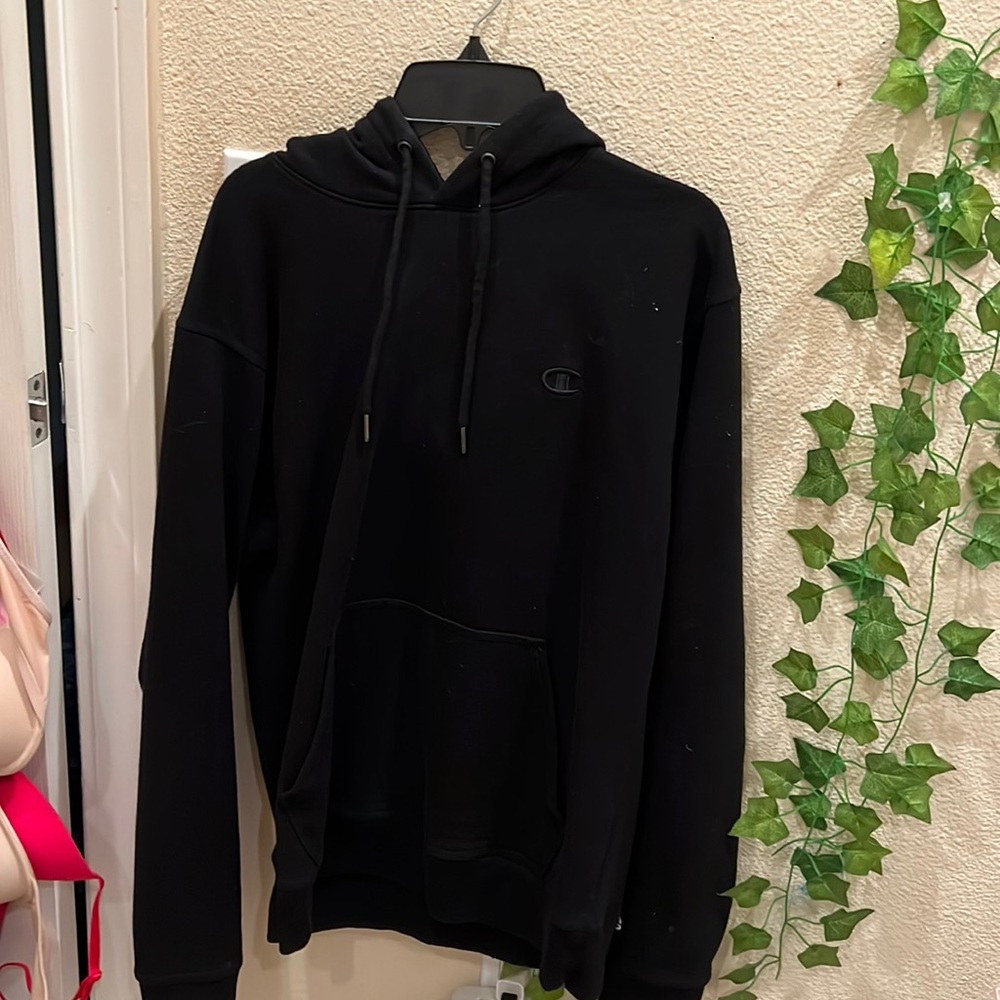 Black champion hoodie